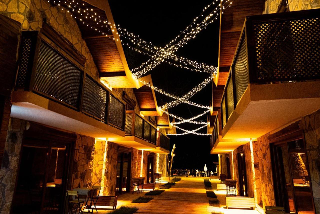 Tas Mahall Luxury Hotel Ağva Dış mekan fotoğraf