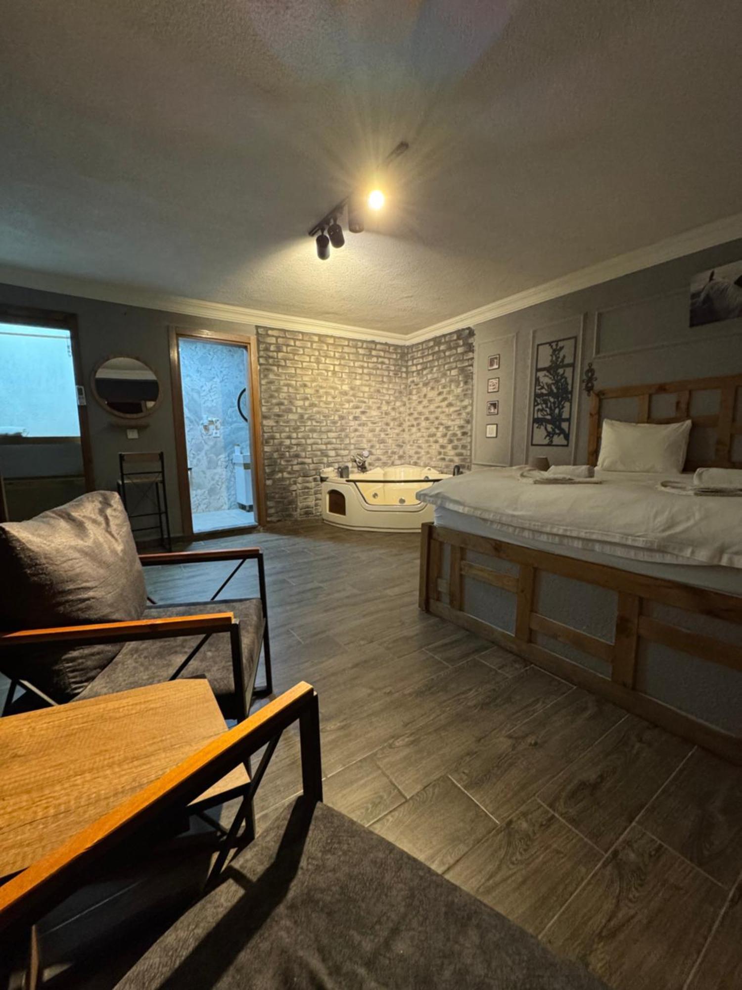 Tas Mahall Luxury Hotel Ağva Dış mekan fotoğraf